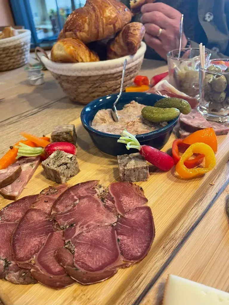 Menu_L' Ambonpoint_Ambon_immagine_6