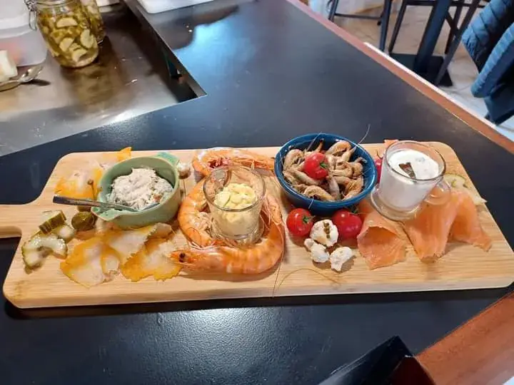 Menu_L' Ambonpoint_Ambon_immagine_9