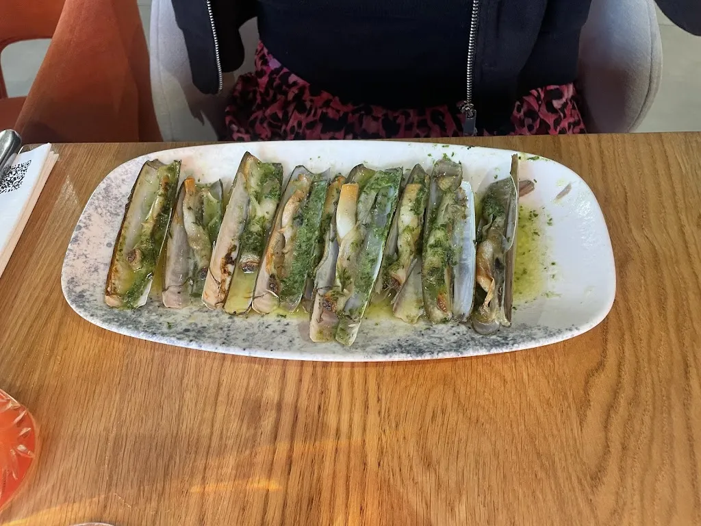 Fabien Marais_Le Bar'Bak_Ambon_recensione