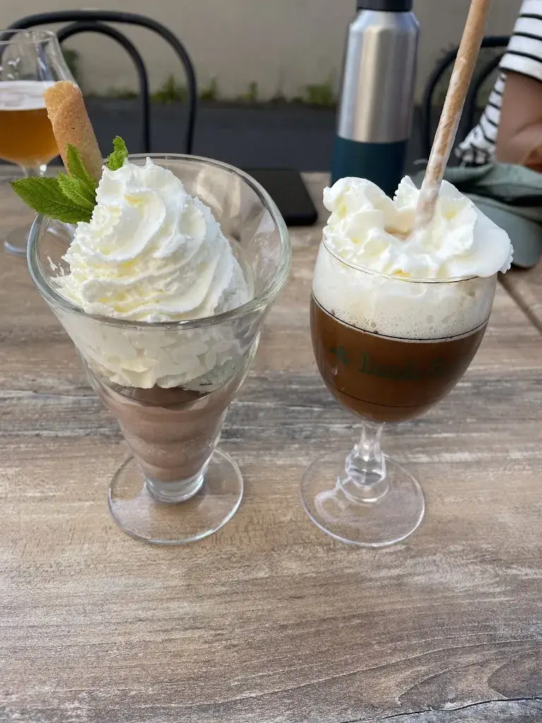 Gary Goldsmith_ENTRE-NOUS PIZZA AMBON_Ambon_review