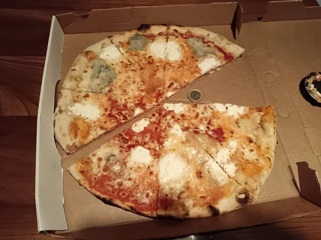 Jeremy Nicolas_Pizza Rhuys - Ambon / Muzillac_Ambon_review