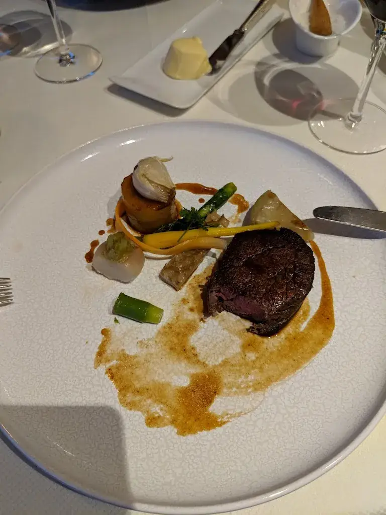 J. Louis Anon_Domaine de Rochevilaine_Billiers_review