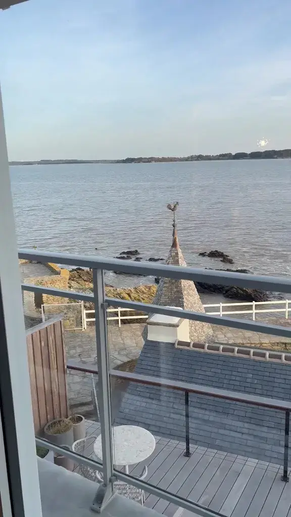 Domaine de Rochevilaine restaurant in Billiers