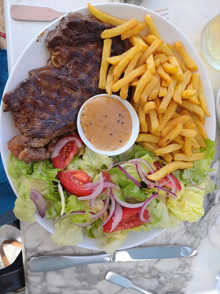 Danielle de la Haye_Restaurant Terre & Mer_Bazouges-la-Pérouse_review