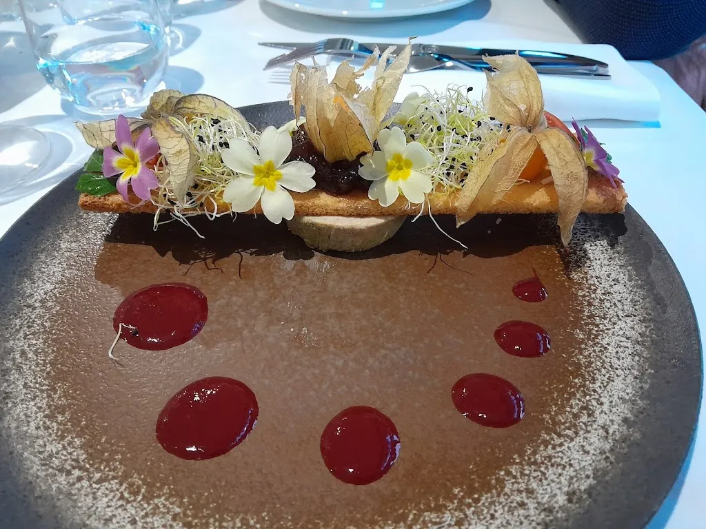 nelly hubert_Restaurant Terre & Mer_Bazouges-la-Pérouse_review