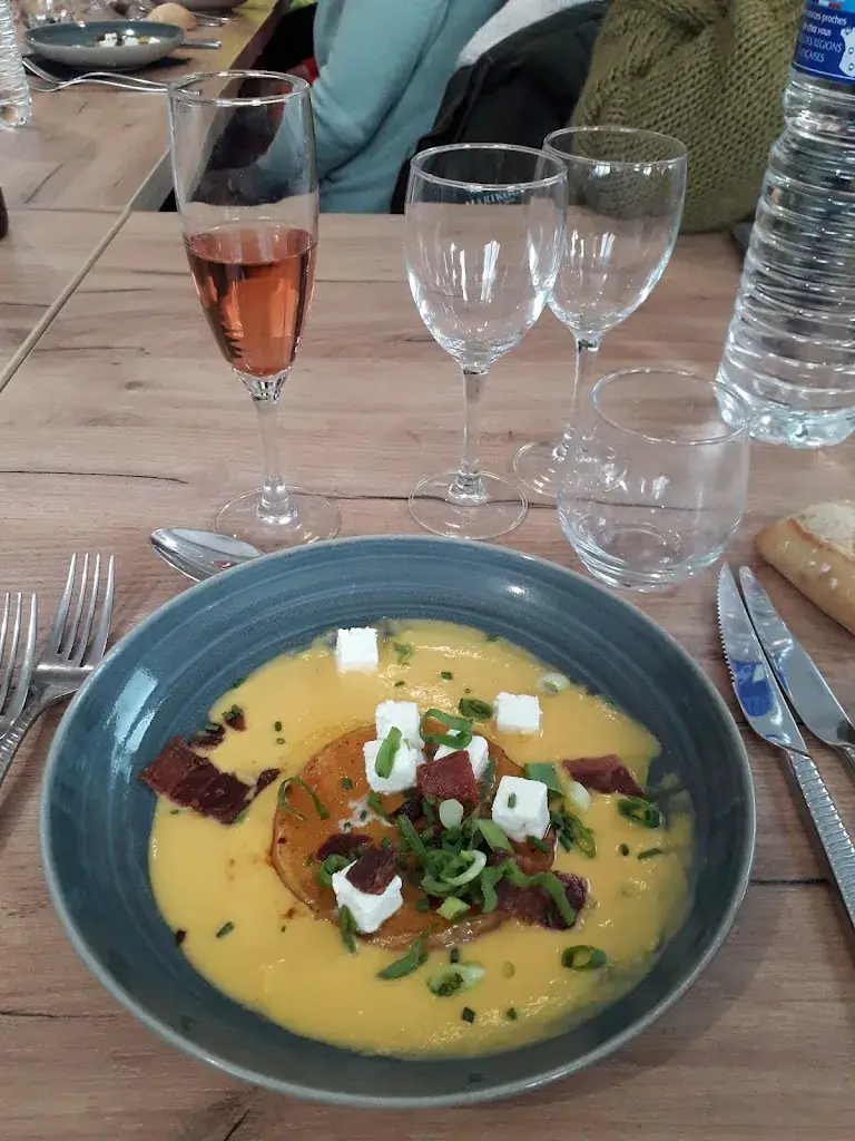 S. NICOLLE _Racine carrée_Beaucé_review