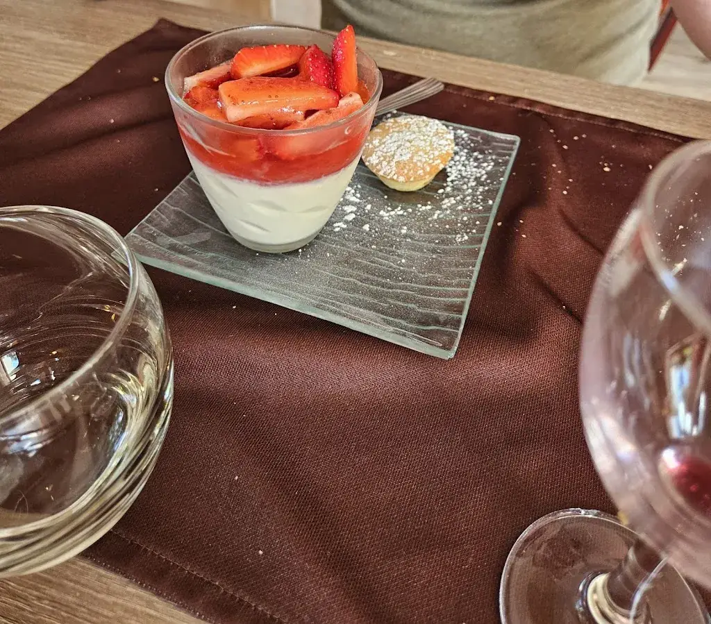 Maelan FERRON_Auberge Le Gentily'S_Bain-de-Bretagne_review