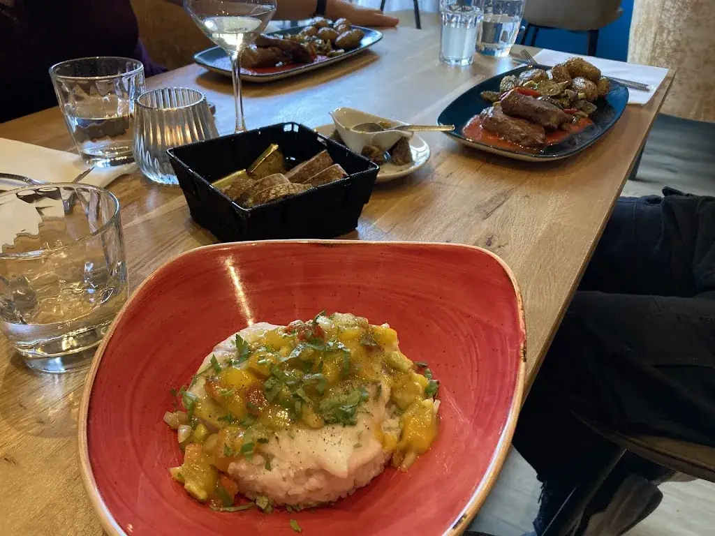 Richard Allan_Tinell_Auray_review