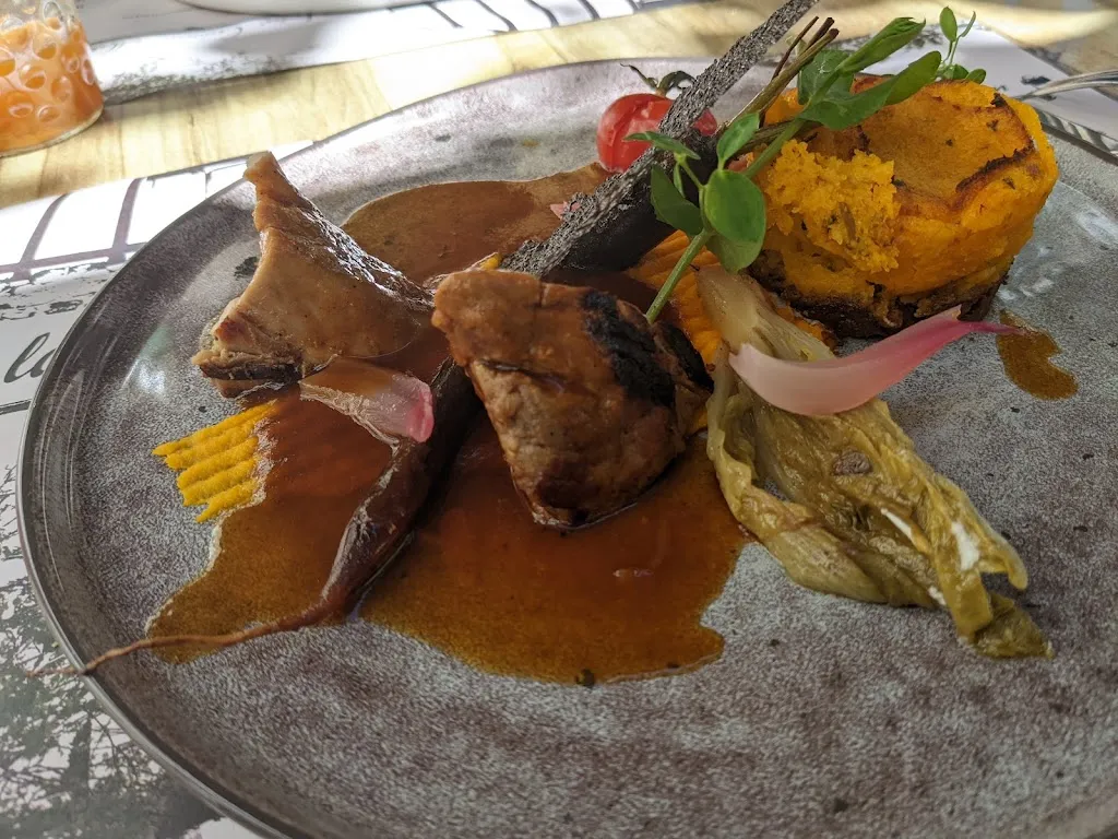 Julien B_La Fromentine_Auray_review