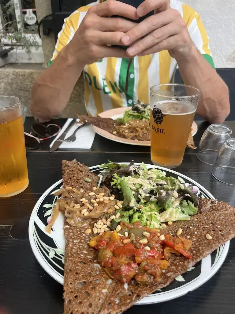 Lucy Clark_LE YAC'H_Auray_review