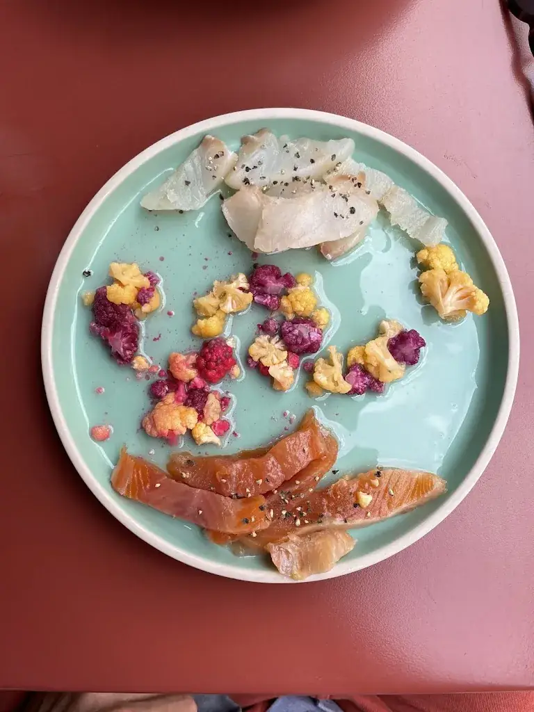 Jonathan Smith_MAISON DORON - Le petit hôtel qui bouge ! Hôtel - Bar - Restaurant_Beaufort_review