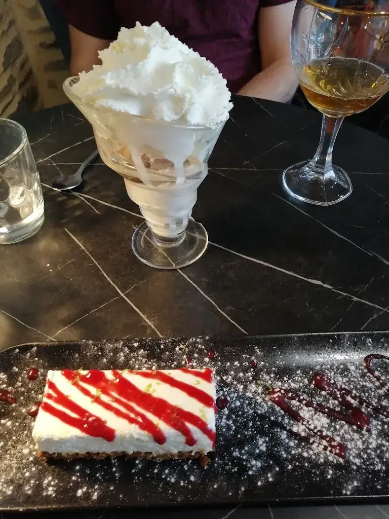 Martine Bouvier_La Villa Arancia_Pleumeleuc_recensione