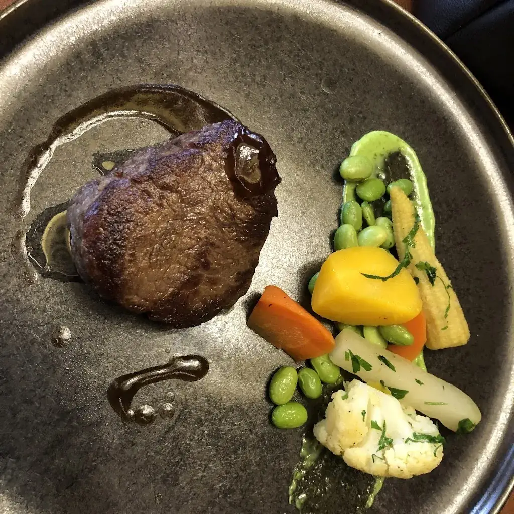 Menu_PLÜ Restaurant & Lounge_Baden_image_9