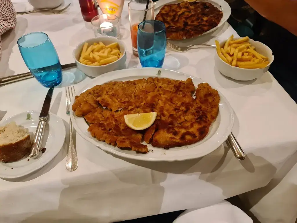 Restaurant Linde Baden_Baden_slider_image_3