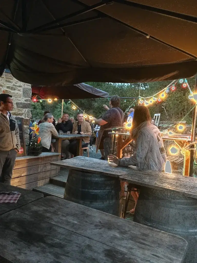 Rob Villacres _Au Rigad'eau_Baden_review