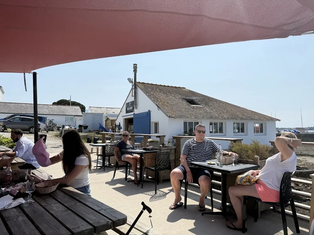 Chez Lucien Larmor Baden_Larmor-Baden_slider_image_1