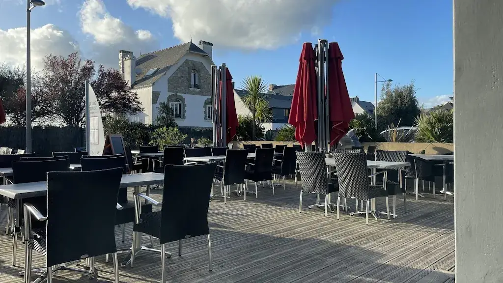 La Voile Blanche Restaurant in Larmor-Baden