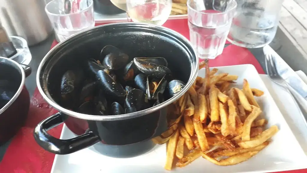 Bar Brasserie Plein Sud_Larmor-Baden_slider_image_3