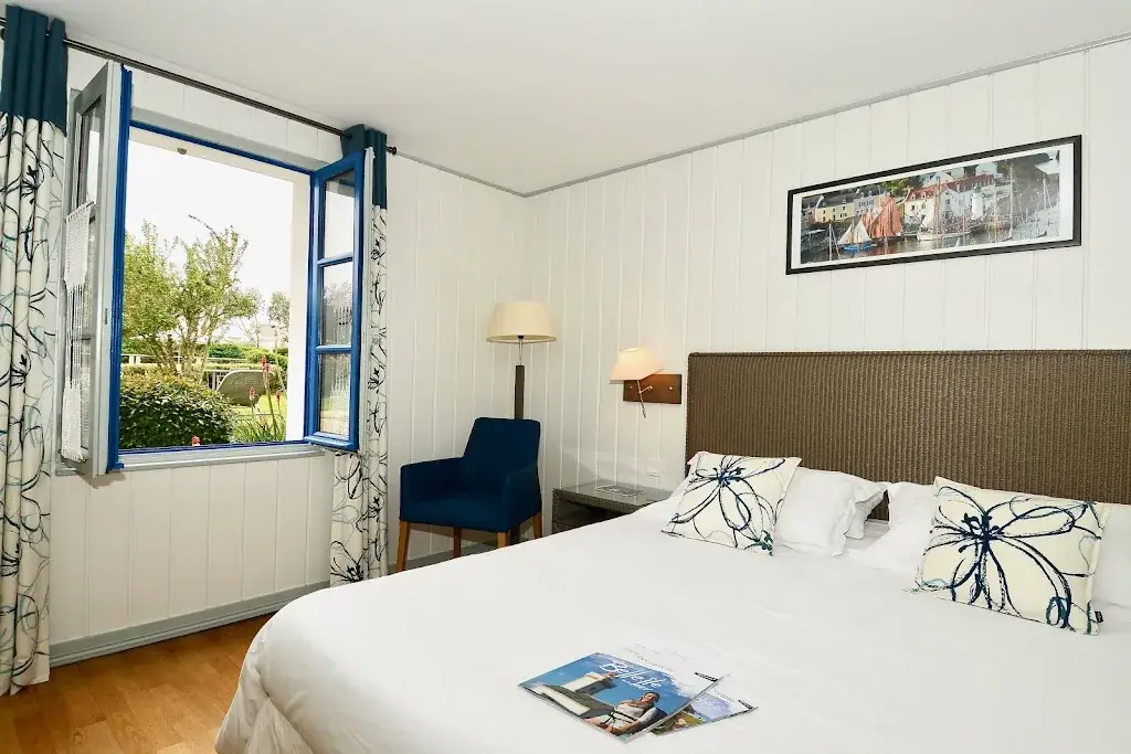 Hôtel-Restaurant La Désirade_Belle-ile-en-mer_slider_image_2