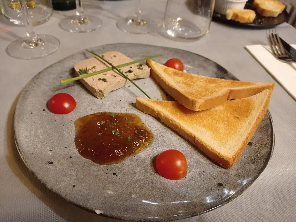 Michie Mole_Hôtel Restaurant Le Relais de la Forêt_Baud_review