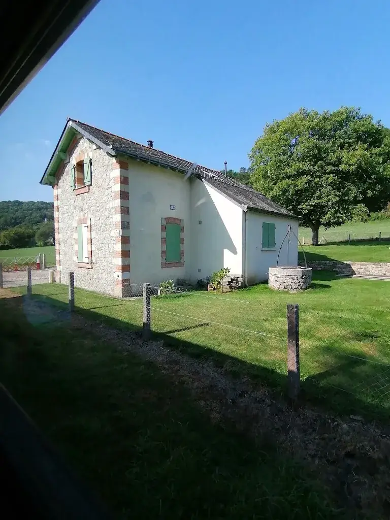 Les Ajoncs D'or_Baud_slider_image_2