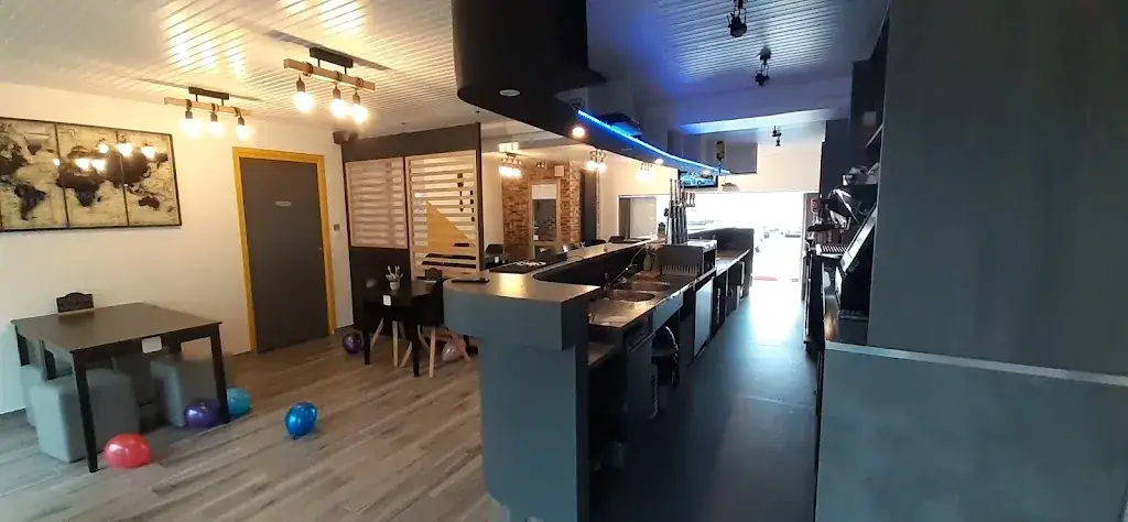 Chicken crispy baud_Baud_slider_image_3