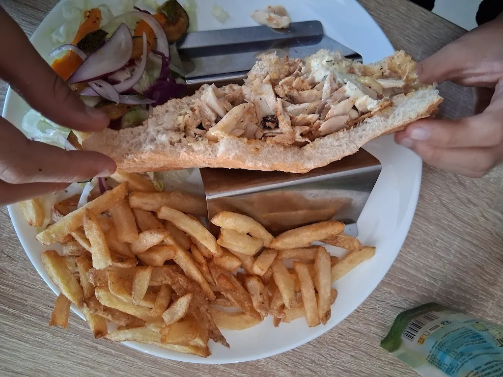 HK Hiro_Le Comptoir de Swen_Bégard_review