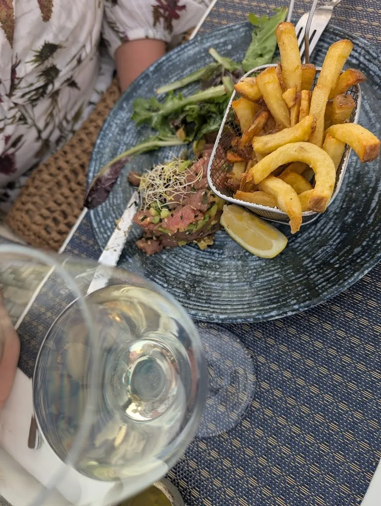 Dan_Le Nausicaa_Arzon_review