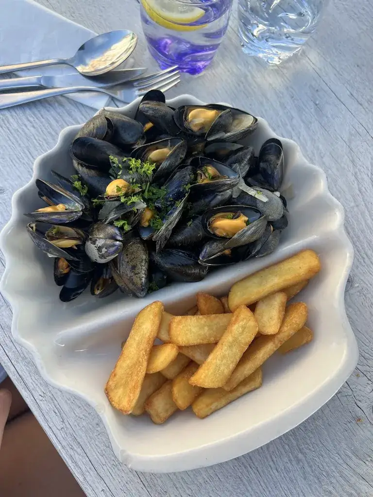 Le Voilier_Arzon_slider_image_3