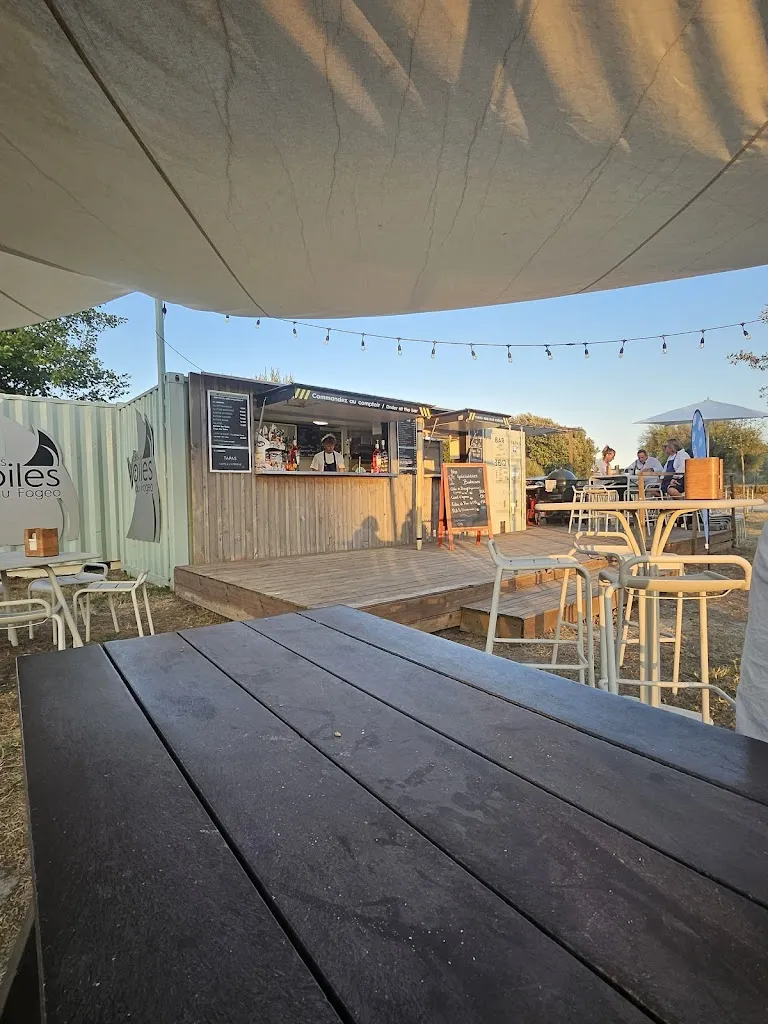 Laura Cossec_Les Voiles du Fogeo_Arzon_review