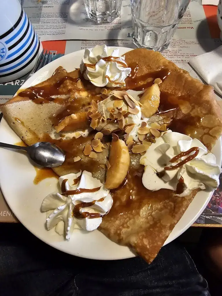 Son-Hà Nguyen_Crêperie La Sorcière_Arzon_review