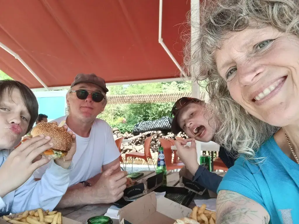 Clare Pettinger_magly's_Berné_recensione