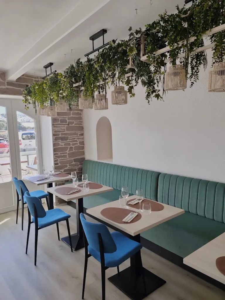 ORIZHON Restaurant restaurant in Audierne