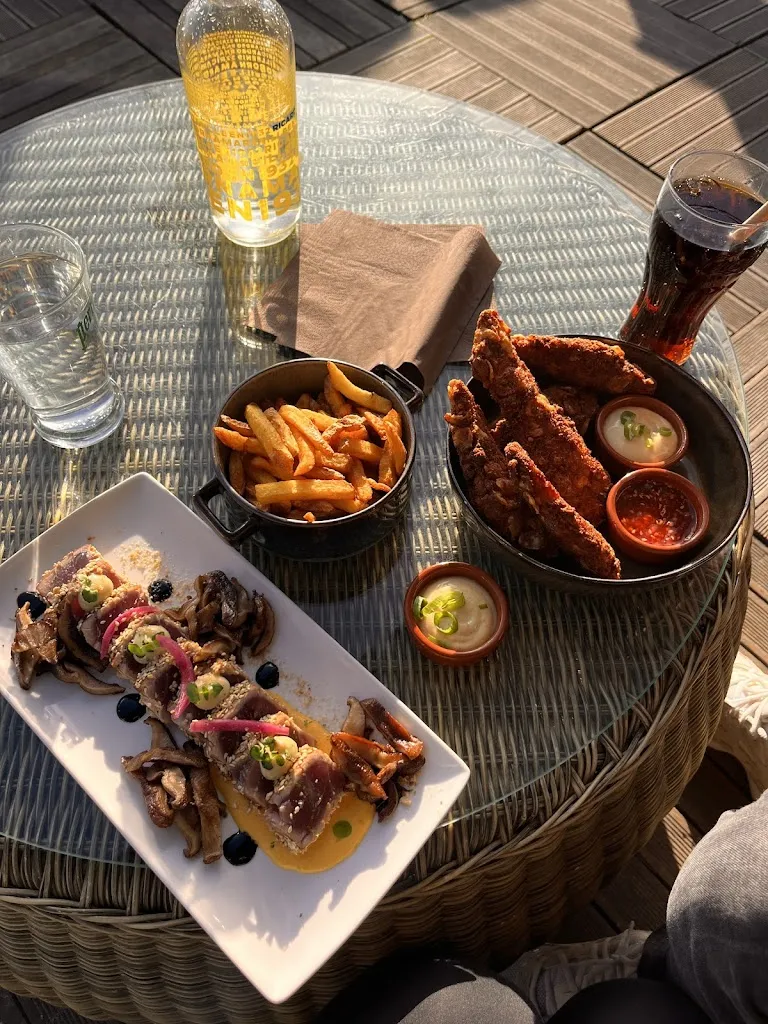 Lara Morreale_La Renverse_Audierne_review