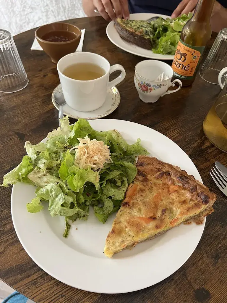 Patricia_La Quincaillerie_Audierne_recensione