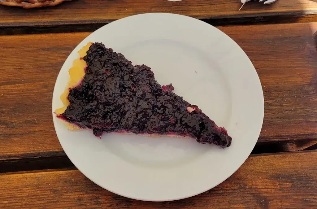 Nadège Martin_Refuge Plan-Mya_Beaufort_review