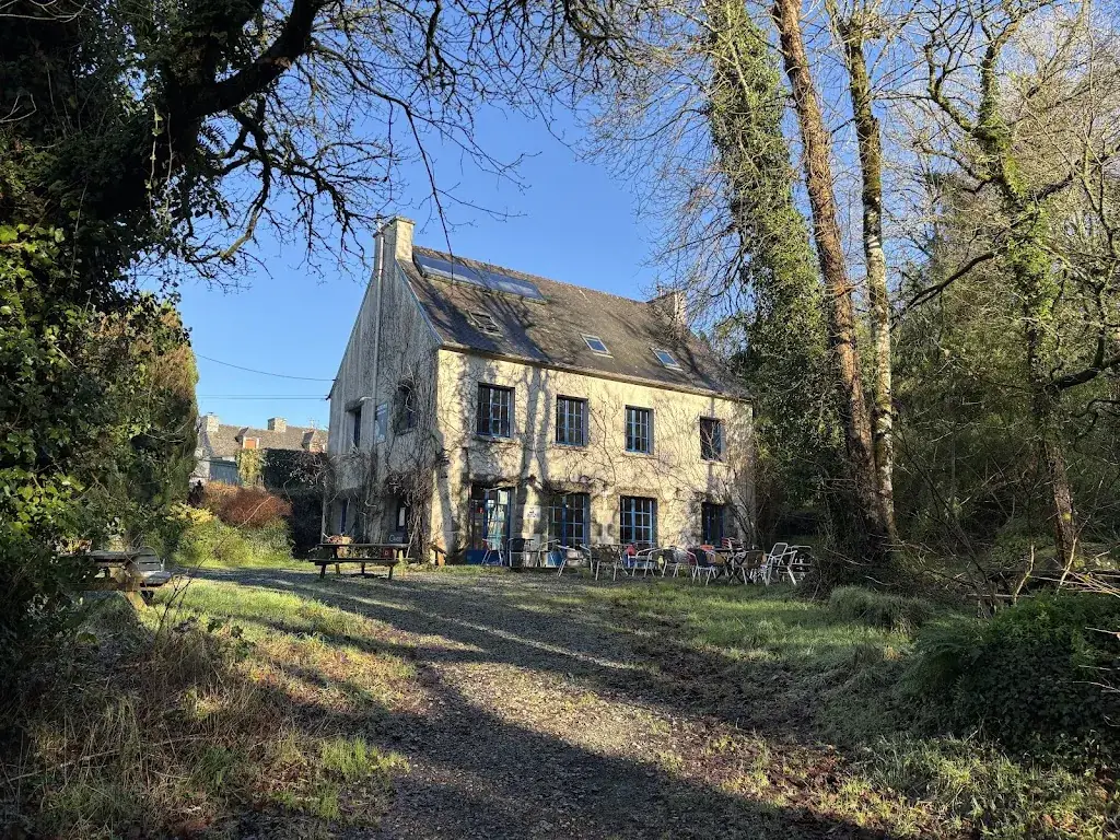 Philip Ireland_l'Autre Rive librairie-café_Berrien_review