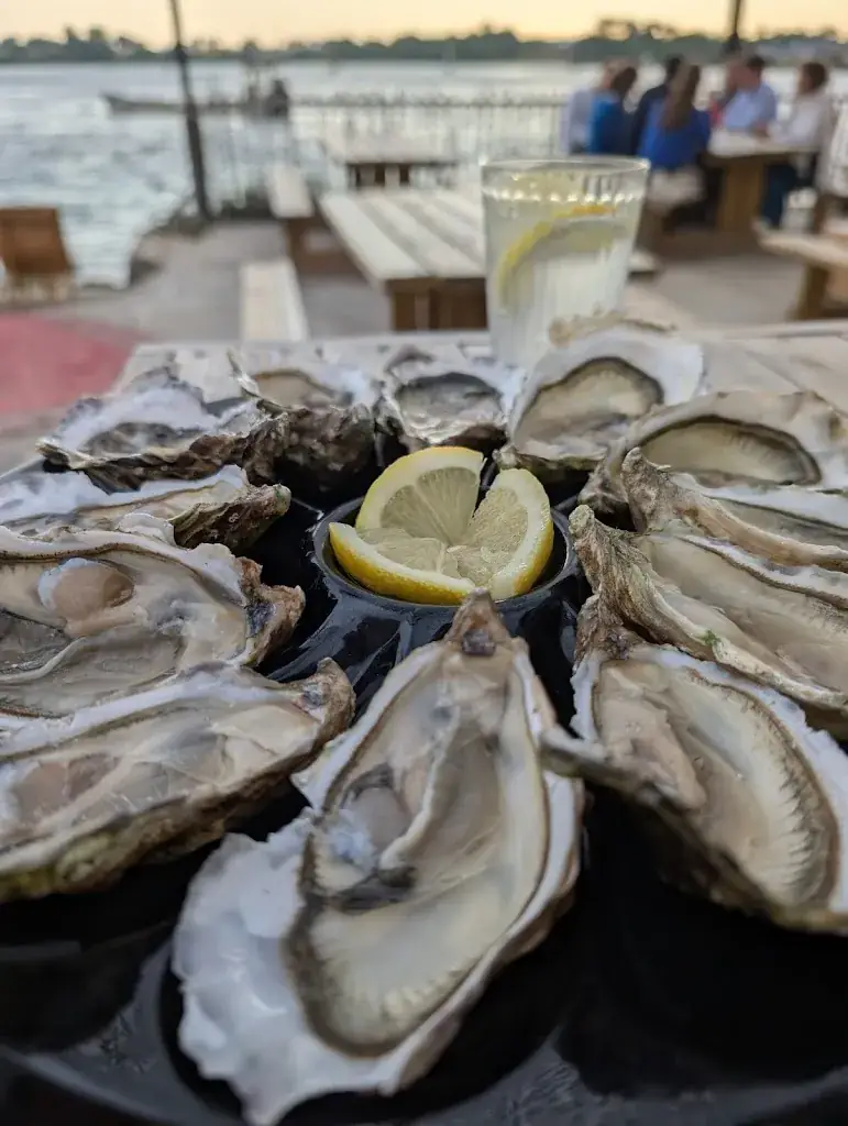 simoninpalma_Bar à Huîtres Larmor Ostrea • Dégustation & Animation_Belz_review