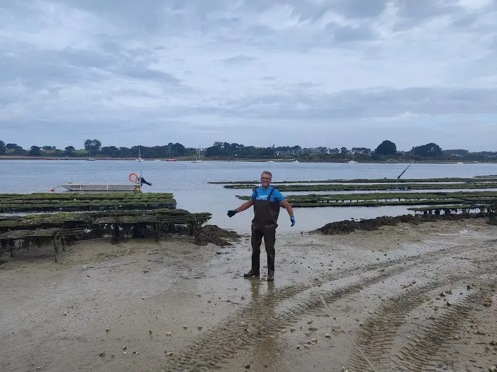 Nancy R_Bar à Huîtres Larmor Ostrea • Dégustation & Animation_Belz_review