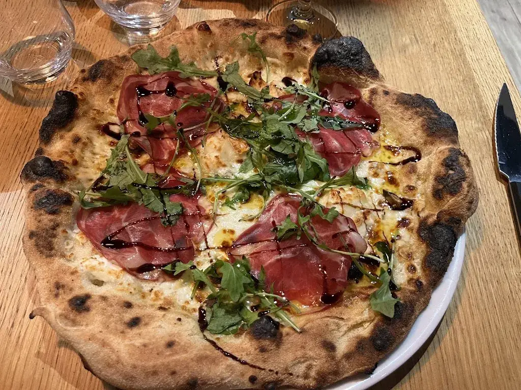 virginie bret carrer_La Belzina_Belz_review