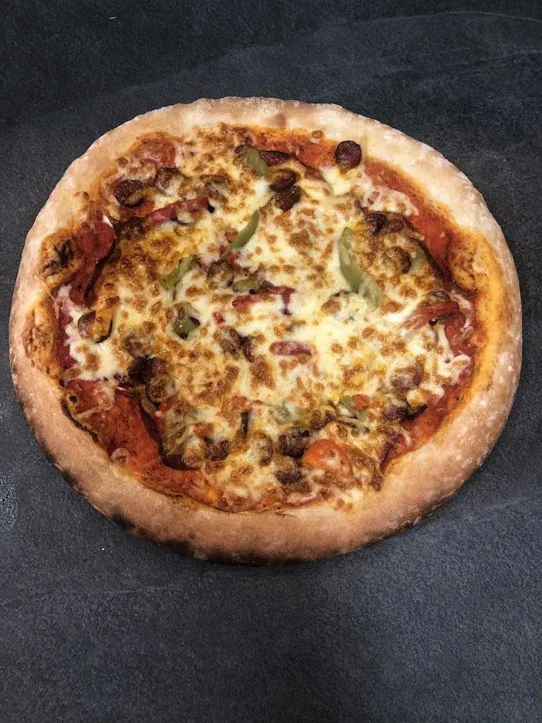 Menu_Pizza Ty Va_Belz_image_4