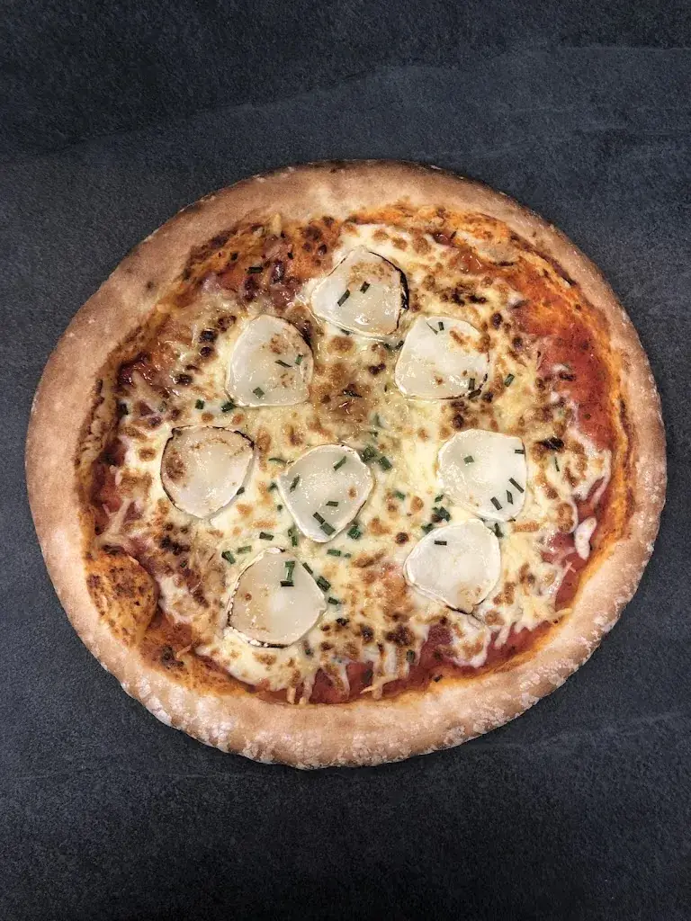 Pierre Lesur_Pizza Ty Va_Belz_review