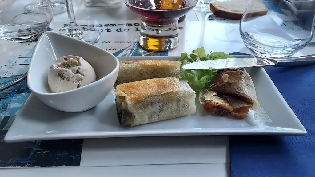 Maxime Houdayer_Côté Jardin_Belz_review