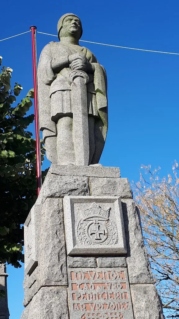 Le Central_Bains-sur-Oust_slider_image_3