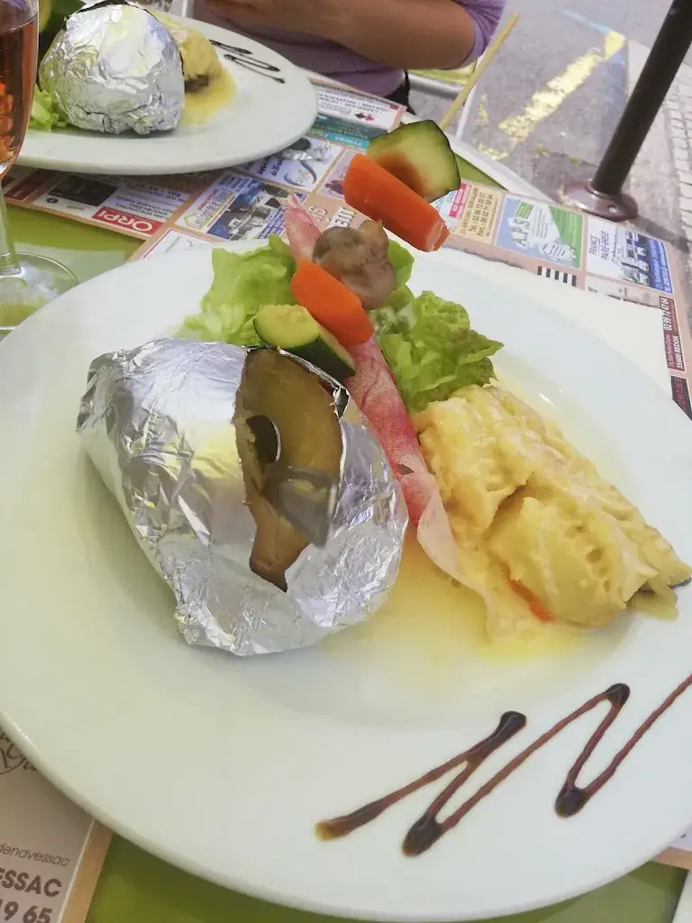 Kiesha De Brito_L 'ile aux grillades_Redon_review