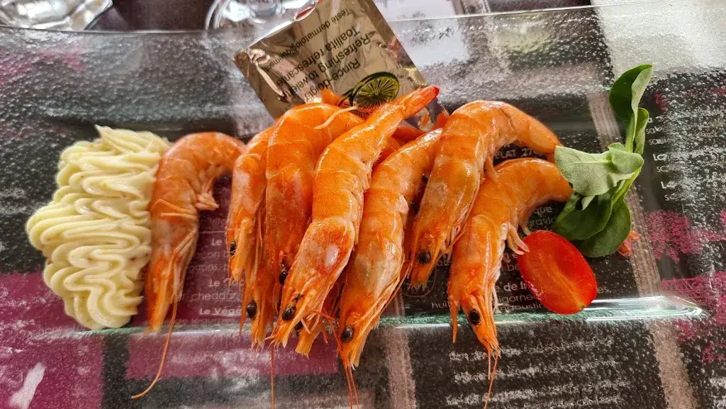 Arie Rozichner_AU BOUT DU PONT_Gacilly_review