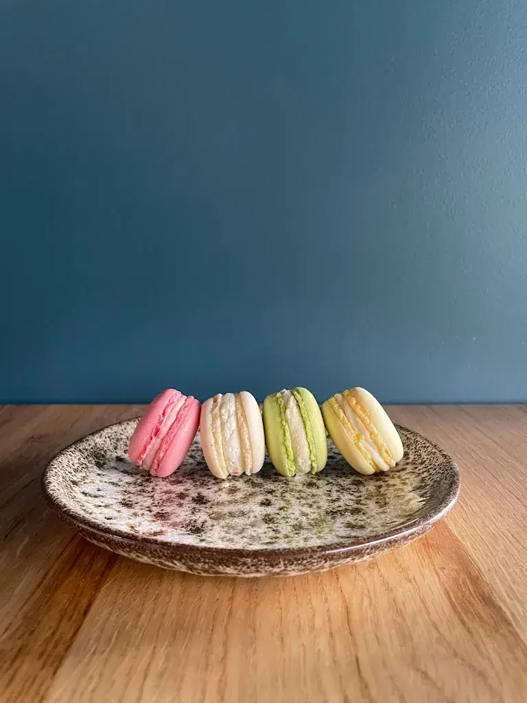 Le Revienz’y_Redon_slider_image_3