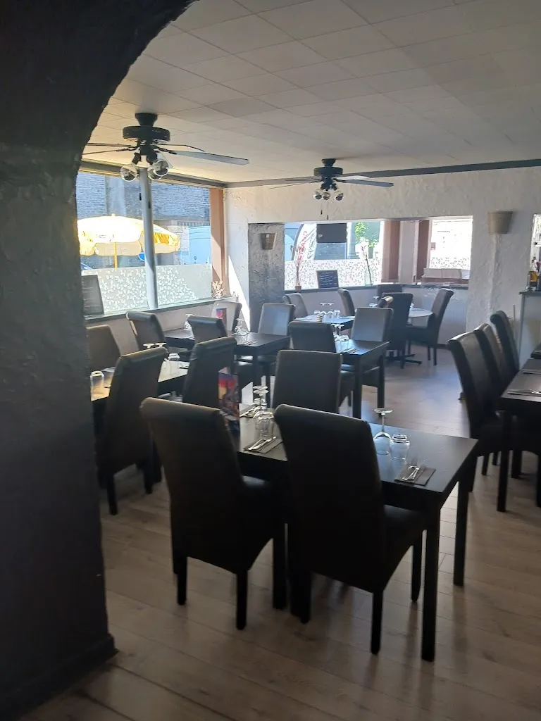 Le Sebastiano Restaurant Pizzeria BDC restaurant à Bourg-des-Comptes