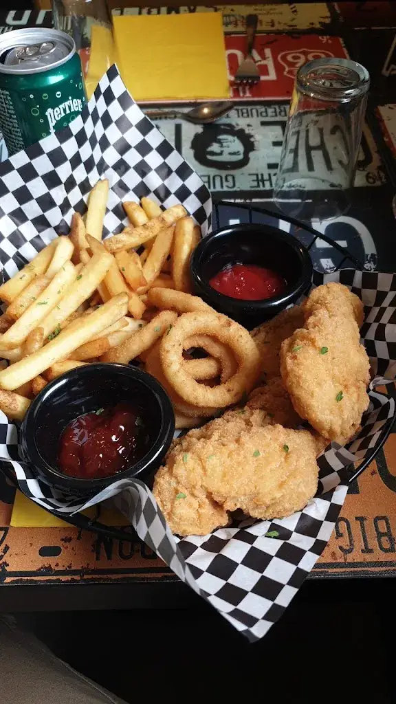 Anne Louis_Yellow Cab bbc_Bourbriac_review