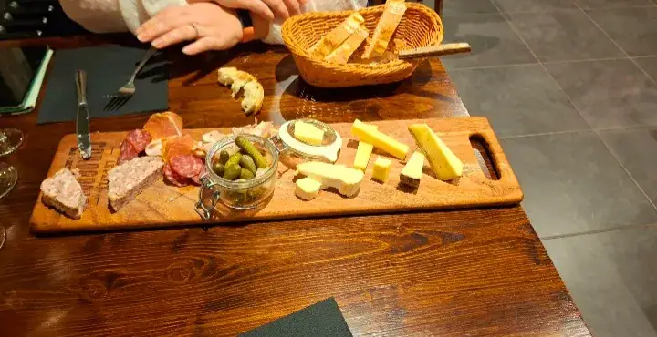 Pascal vaquier_Le Petit Cordonnier - Bar & Restaurant_Bellevaux_review